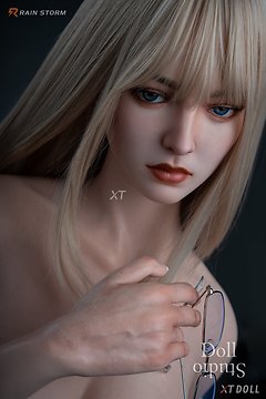 XT Doll Körperstil XT-S163/F und ›Irina‹ Kopf (= XT-18) - Silikon