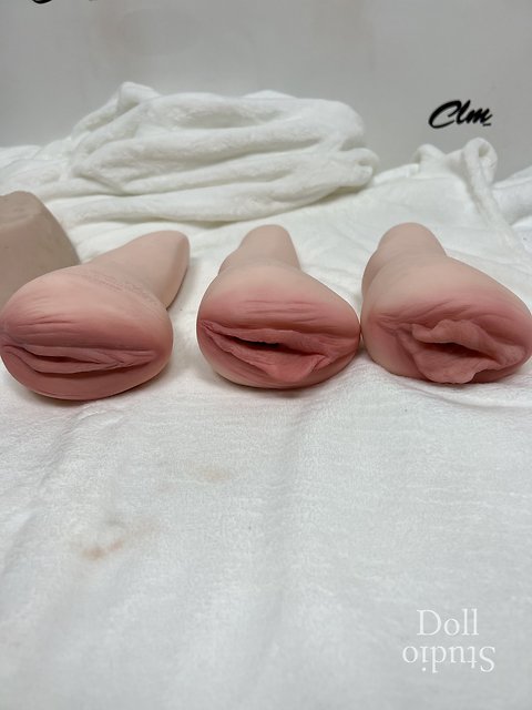 Climax Doll C-Vagina 911 + L-Vagina 122 + M-Vagina 153 - Werksfoto (03/2024)